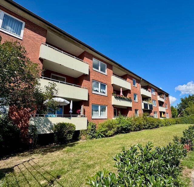 Familienfreundliche 4- Zimmerwohnung - sucht Sie !