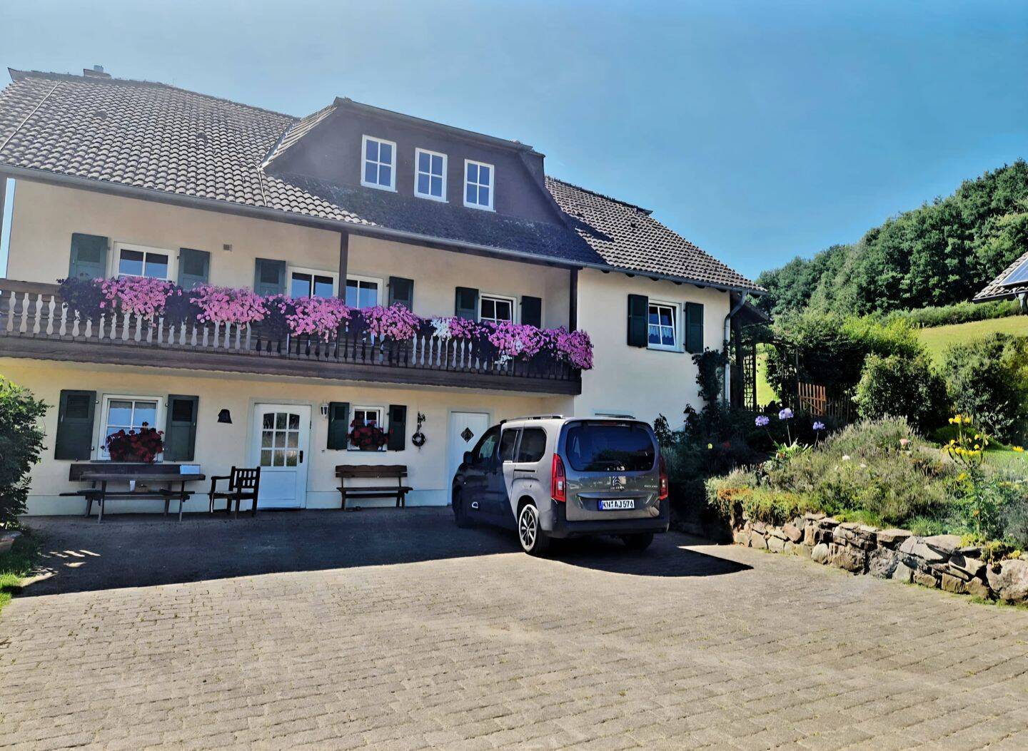 Wunderschöner Pferdehof zu verkaufen Provisionsfrei in 55765 Elchweiler Pferdehaltung genehmigt – Elchweiler – Vorschaubild 2