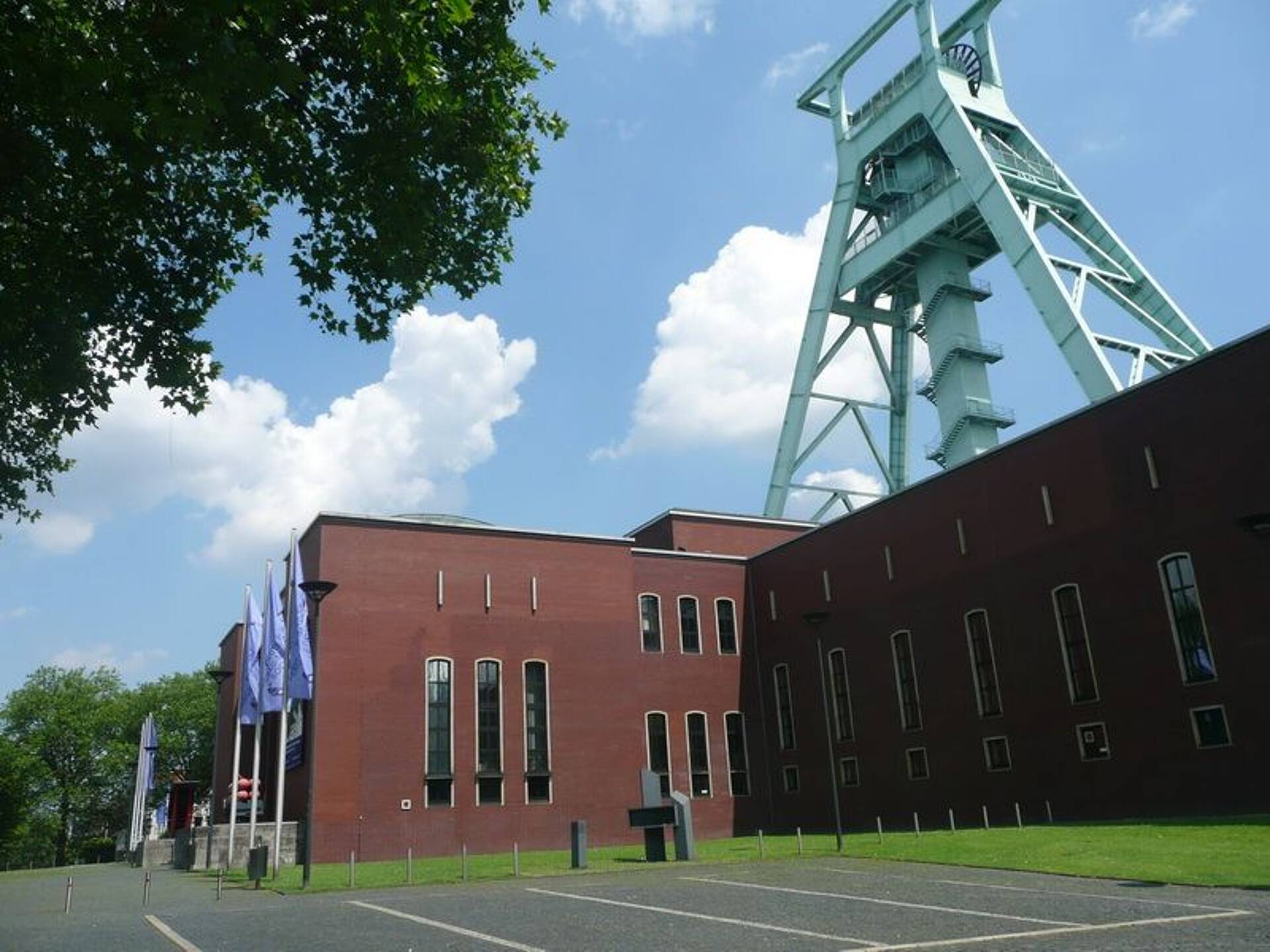 Haus in 44866 Bochum-Wattenscheid mit 410 m² kaufen