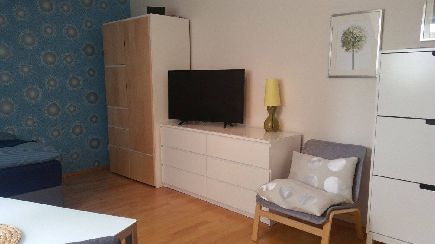 ** Möbl. Apartment in WI-Nordenstadt inkl. Wäscheservice - einfach einziehen - Komplettmiete – Wiesbaden – Vorschaubild 4