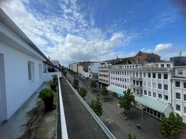 99 m² mit zwei großen Balkonen - mittendrin und hoch über Mönchengladbach – Mönchengladbach – Vorschaubild 6