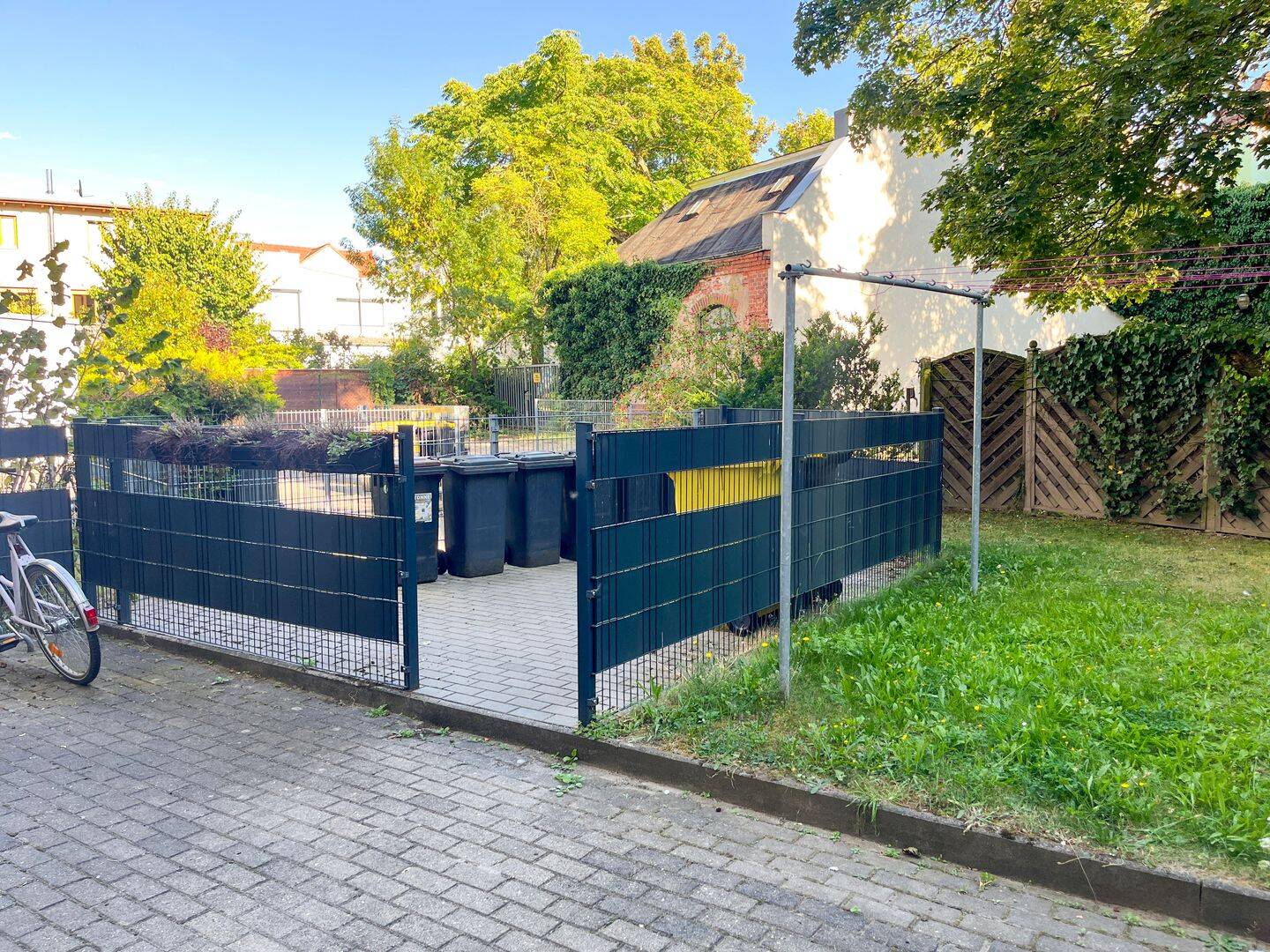 Gohlis-Süd: Stilvolles Single-Apartment (2020 saniert) mit moderner Einbauküche – Leipzig – Vorschaubild 8