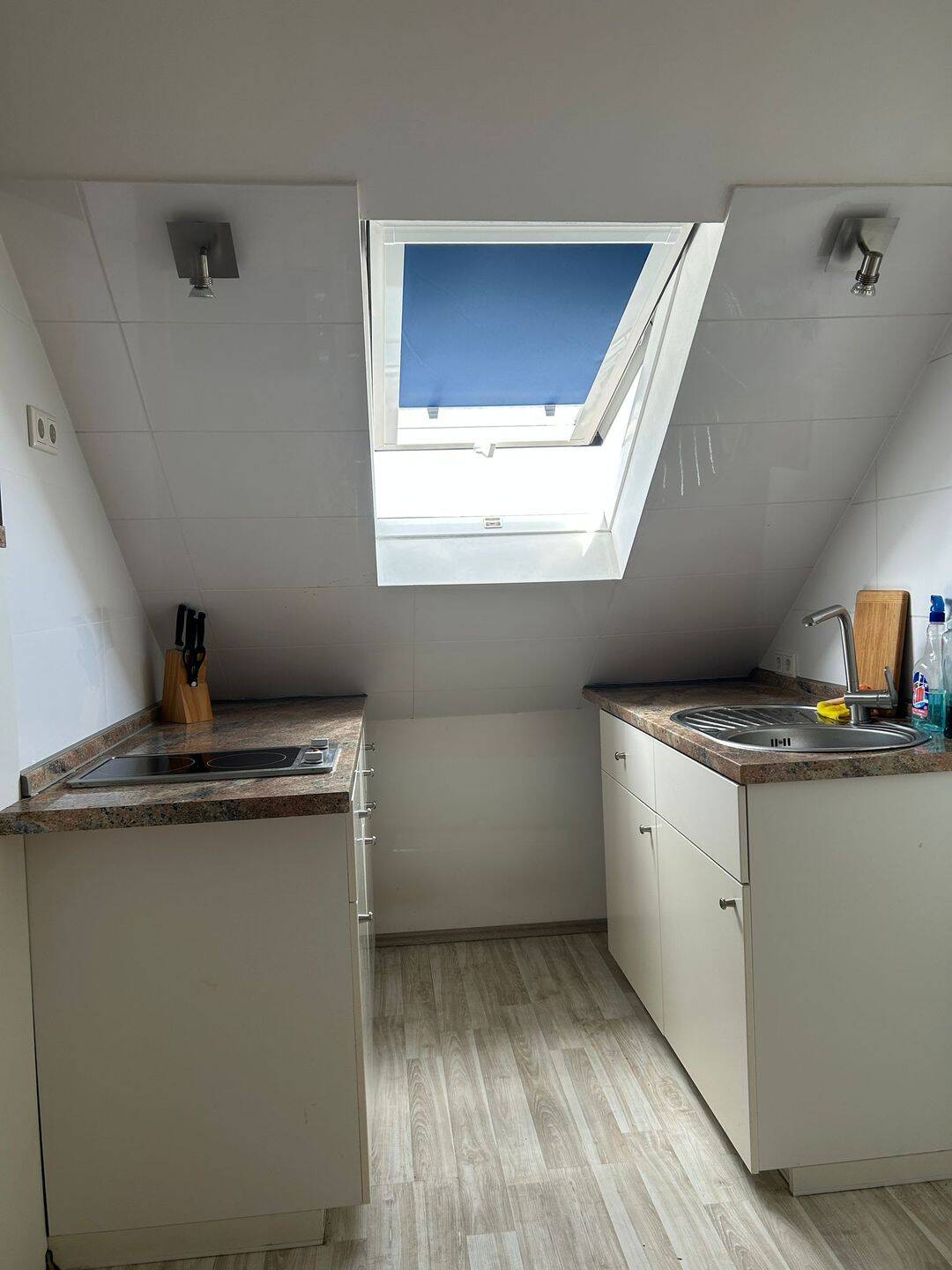 Möblierte 2,5 Zimmer Dachgeschoss Wohnung – Essen – Vorschaubild 5