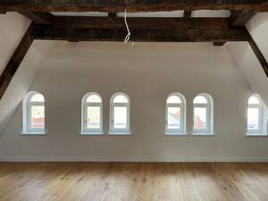Helle Dachgeschosswohnung in der Altstadt – 23552 Lübeck – Vorschaubild 3