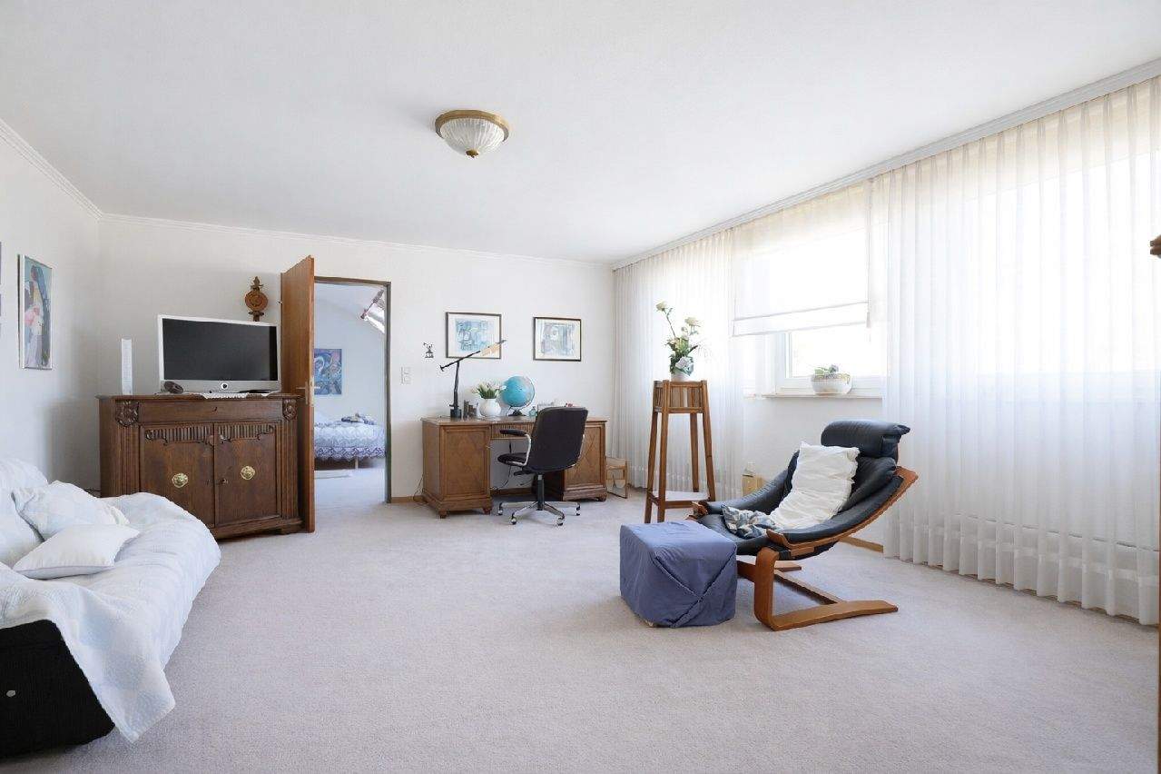 2-Familienhaus / Mehrgenerationenhaus auf ca. 900m² großem Kaufgrundstück in Hohenlimburg! – Hagen – Vorschaubild 8