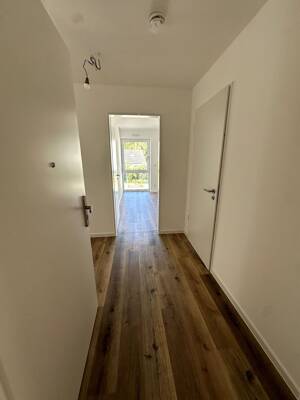Lichtdurchflutete 3-Zimmerwohnung mit Balkon und Klimatisierung! – 44229 Dortmund – Vorschaubild 9