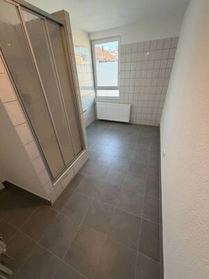 helle neu renovierte 3 Zimmer Wohnung in Stuttgart West zu vermieten – 70193 Stuttgart – Vorschaubild 8
