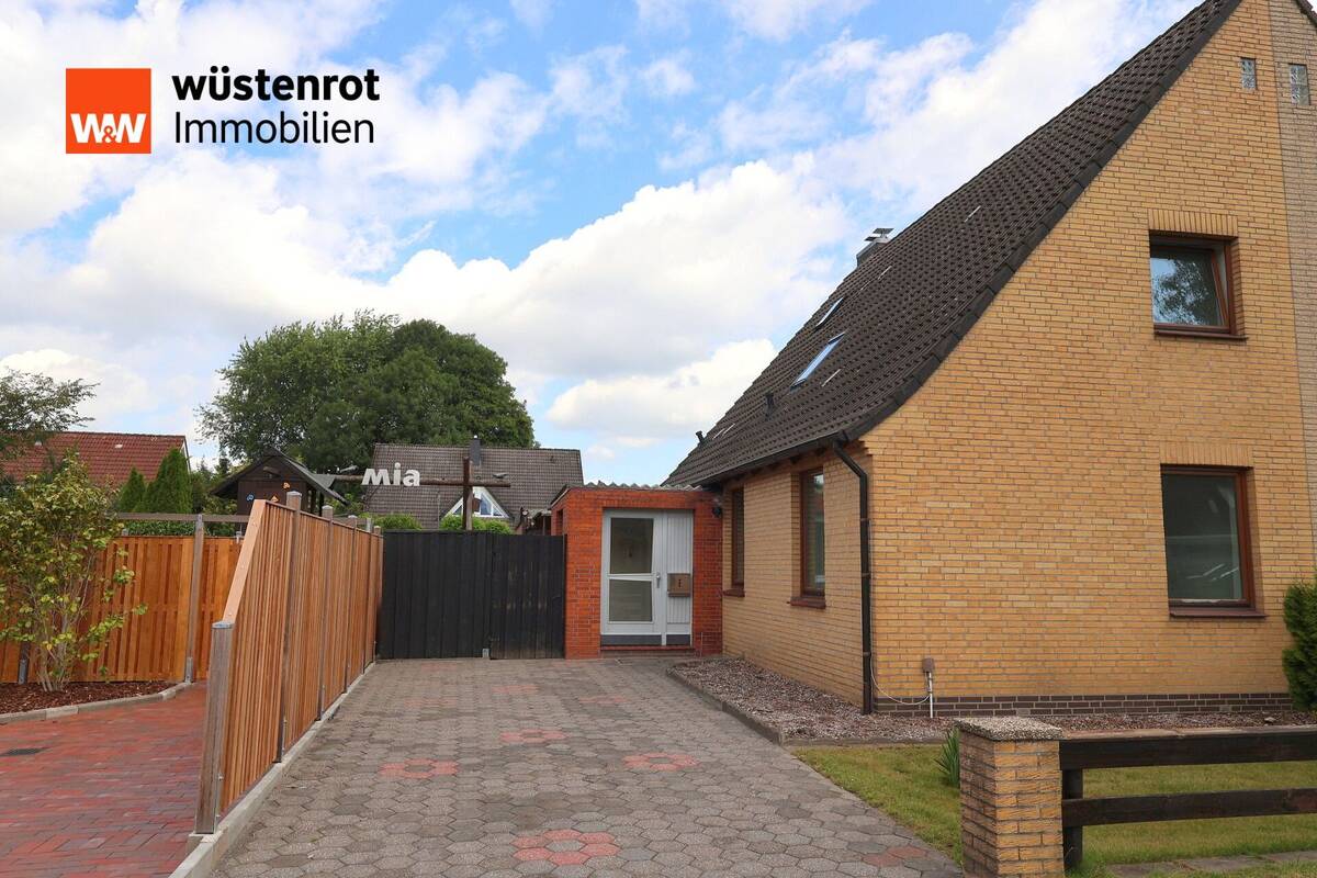 Großer Garten mit Doppelhaushälfte ! – 26127 Oldenburg – Bild 1 von 9