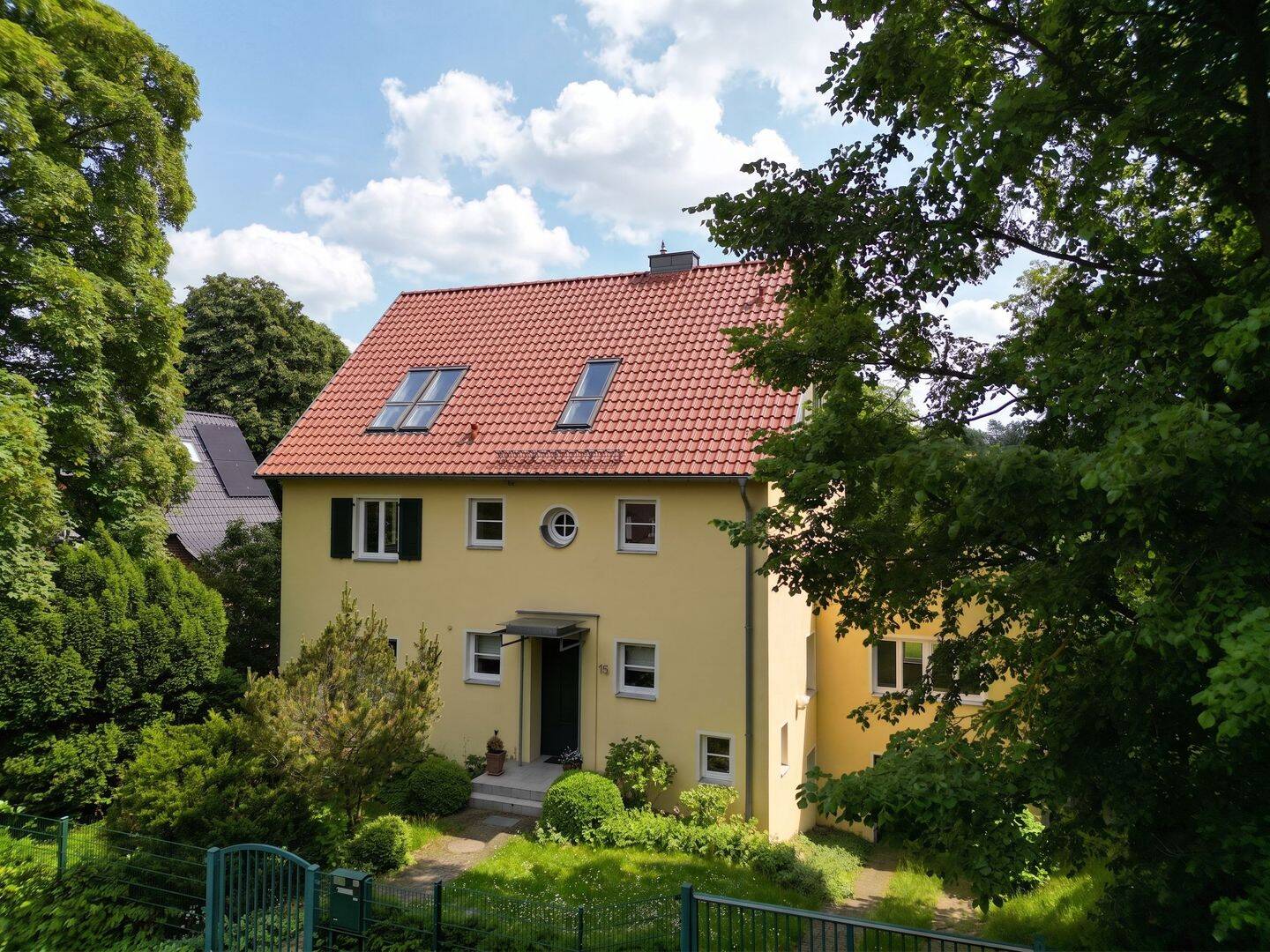 Exklusive Stadtvilla auf Traumgrundstück in Bestlage – Rostock – Vorschaubild 2