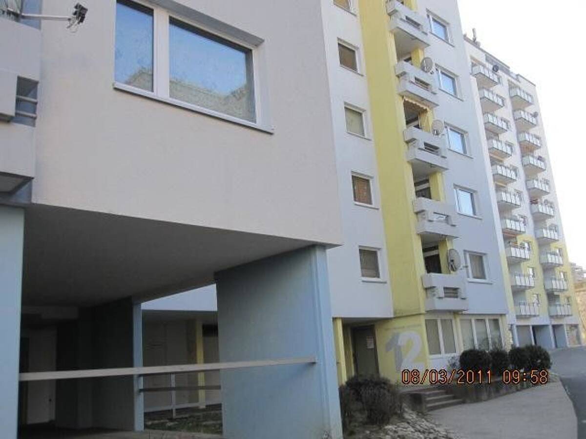 Da kommt man gern Heim. individuelle 2-Zimmer-Wohnung – 97084 Würzburg – Bild 1 von 6