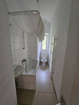 Charmante 3-Zimmer-Etagenwohnung in Hannover 60,14 m² mit Badfenster und Laminatboden – 30459 Hannover – Vorschaubild 3