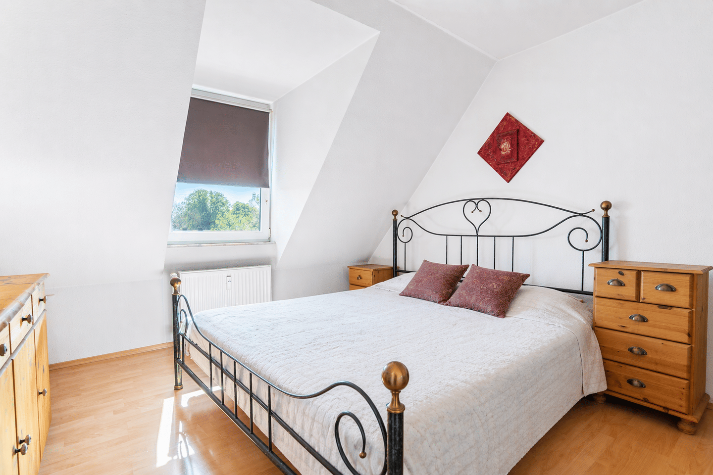 Solide Kapitalanlage: 2-Zimmer-DG-Wohnung mit Balkon in gefragter Lage – Bremen – Vorschaubild 7