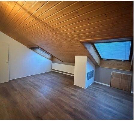 Zentrales WG-Zimmer in Leonberg-Stadtmitte – Top Lage am Park! – Leonberg – Vorschaubild 2