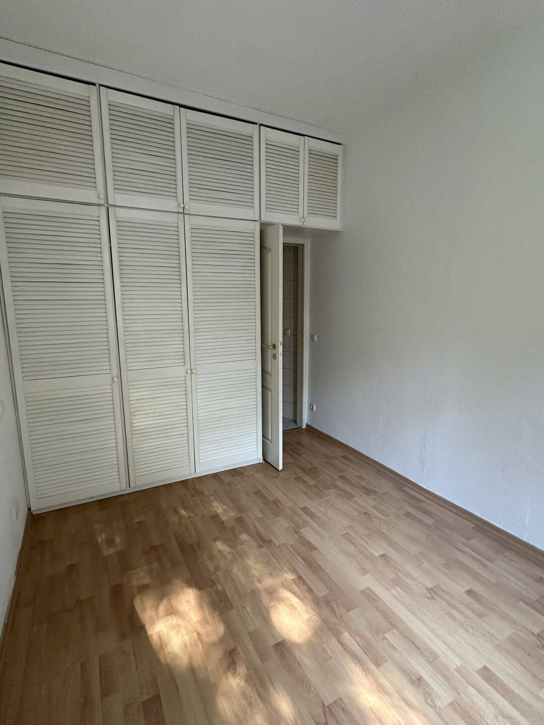 Helle 3-Raum-Wohnung mit Balkon in Sellerhausen-Leipzig! – Leipzig – Vorschaubild 7