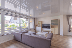 Flexibles 1-2 Familienhaus mit großem Garten, Doppelgarage & Photovoltaik – 38442 Wolfsburg – Vorschaubild 1