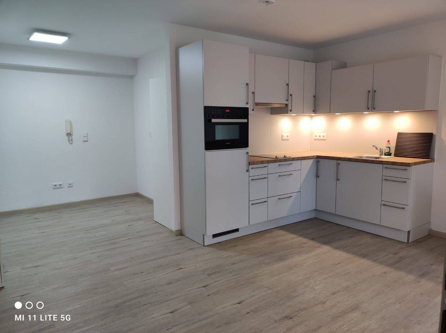 1-Zimmerapartment mit Einbauküche – Bremen – Vorschaubild 2