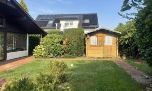 Bonn-Röttgen: Großzügiges Einfamilienhaus mit 6-Zimmern & Garten!