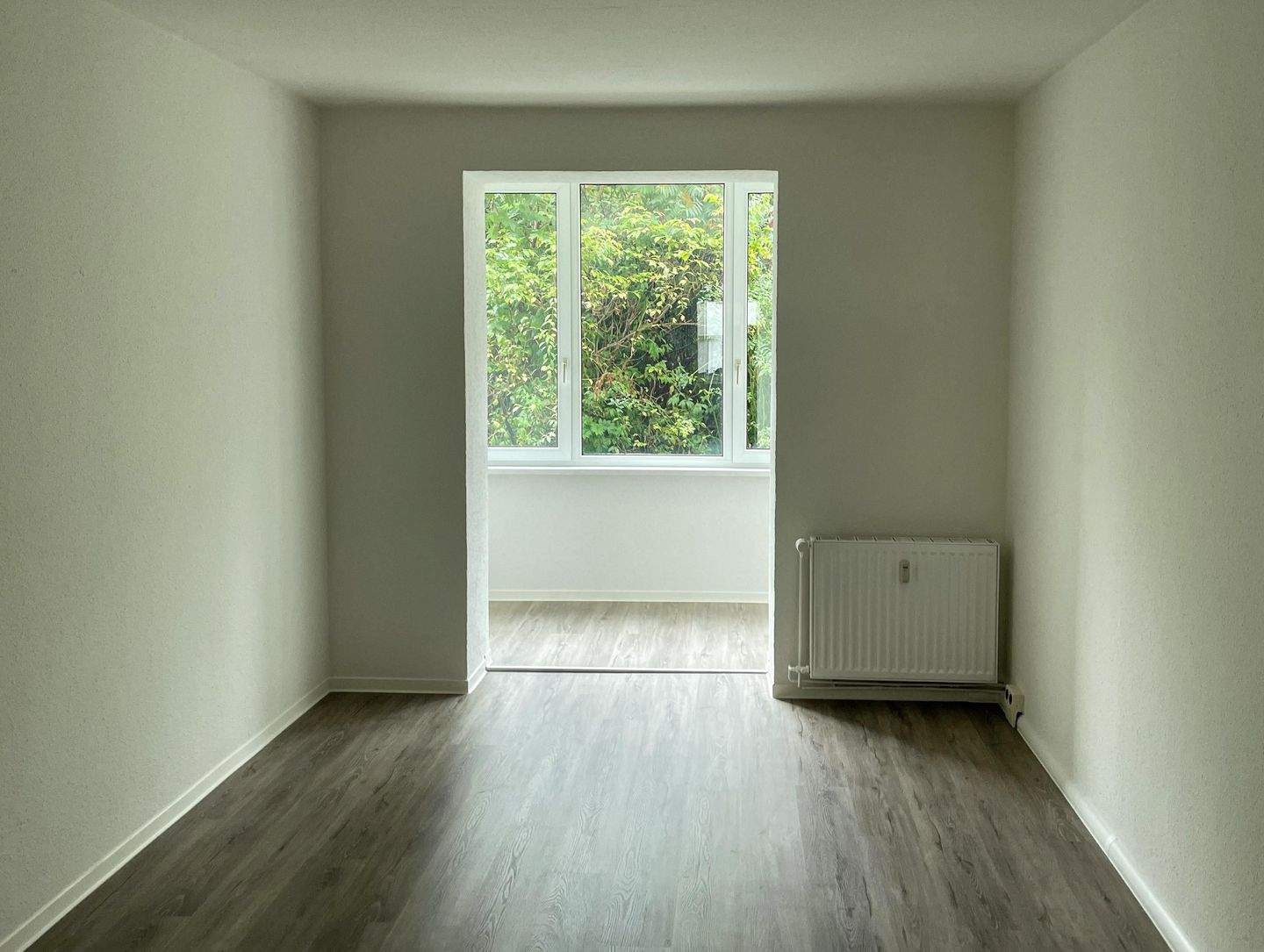 Attraktive 3-Zimmer-Wohnung mit Loggia in Chemnitz-Hilbersdorf! – Chemnitz – Vorschaubild 2