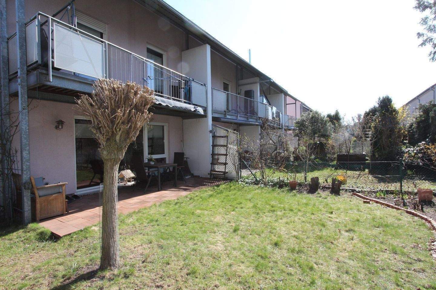Attraktives Reiheneckhaus mit großem Garten, überdachter Terrasse & Balkon in begehrter Wohnlage von Berlin-Weißensee – Berlin – Vorschaubild 4