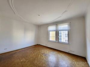 * Charmante 8 Zimmer-Wohnung im Jugendstilhaus mit vielseitiger Nutzungsmöglichkeit * – 70180 Stuttgart – Vorschaubild 9