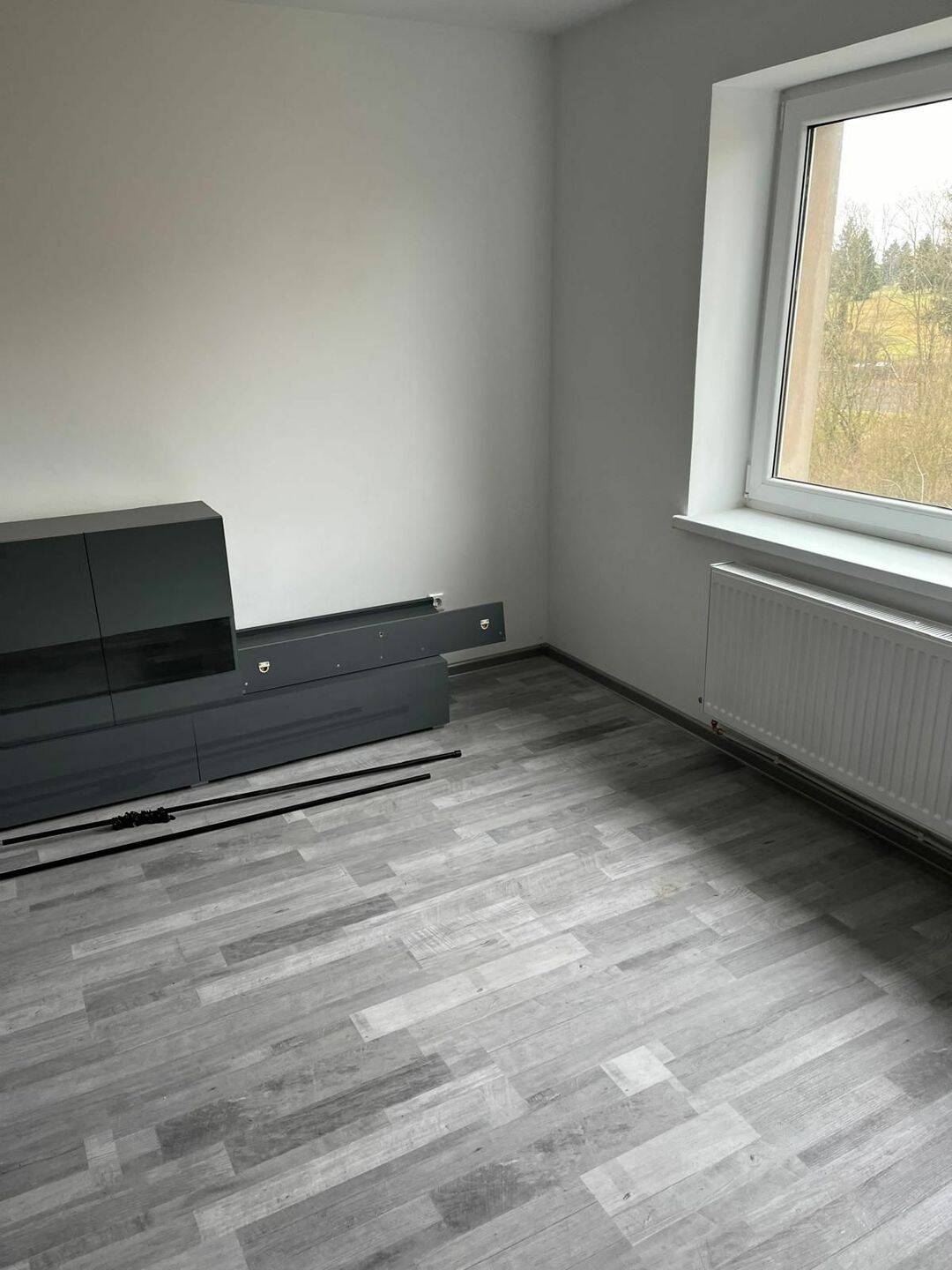 Attraktives, renoviertes Mehrfamilienhaus mit drei modernen Wohnungen. – Oderwitz – Vorschaubild 8