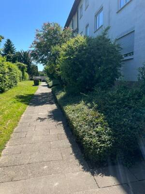 Grosszügige 3-Zimmer-Wohnung mit Südbalkon und Blick ins Grüne stadtnah in Stuttgart-Birkach – 70599 Stuttgart – Vorschaubild 9