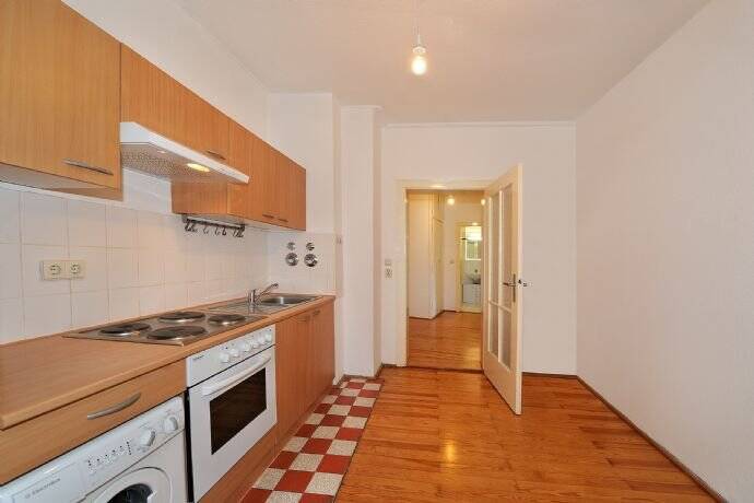 HELLE 2-ZIMMER-WOHNUNG ZENTRAL IN NÜRNBERGER ALTSTADT – Nürnberg – Vorschaubild 5