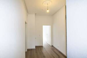 Stilvoll wohnen im Zentrum - renovierte 3-Zimmer-Wohnung in Toplage – 70180 Stuttgart – Vorschaubild 9