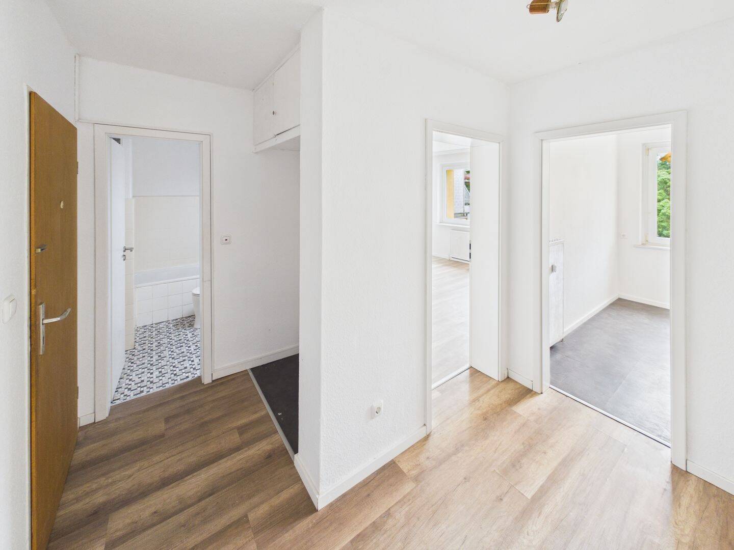 Gepflegte 2-Zimmer-Wohnung mit Balkon und Blick ins Grüne in Burgdorf – Burgdorf – Vorschaubild 8