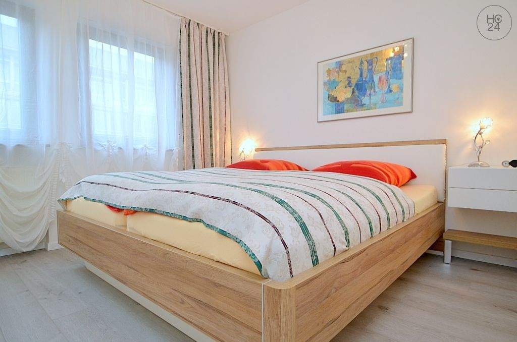 Geschmackvoll möblierte 2-Zimmer-Wohnung mit Stellplatz in Nürnberg/Gostenhof – Nürnberg – Vorschaubild 2