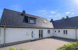 Energetisch saniertes Haus mit 2 sanierten Wohnungen