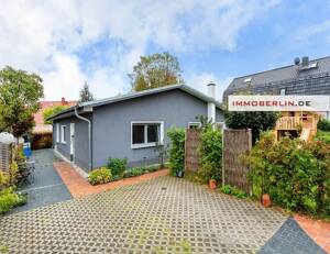 IMMOBERLIN.DE - Exzellenter Bungalow mit Ausbaupotential in wohnlicher Familienlage – 12621 Berlin – Vorschaubild 2
