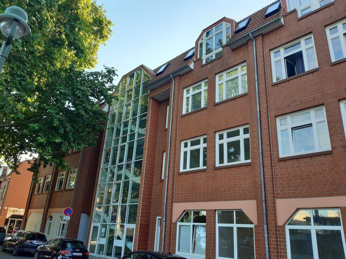 Barrierefrei mit kleiner Terrasse und bodentiefer Dusche!