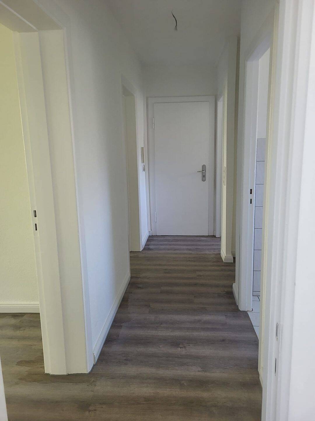Frisch sanierte Wohnung mit Balkon in Lübeck-Kücknitz – Lübeck – Vorschaubild 5