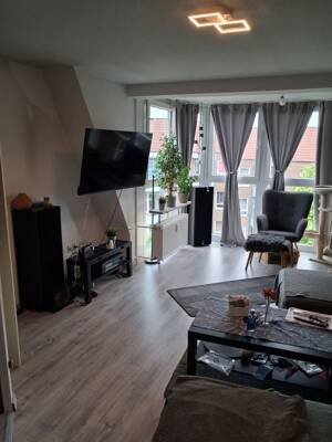 Schöne kleine 2-Zimmer-Dachgeschoss-Wohnung in Geestemünde – 27570 Bremerhaven – Vorschaubild 2