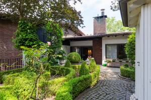Villa mit zwei Wohneinheiten in Toplage: Haus mit Potenzial zur individuellen Verwirklichung – 55124 Mainz – Vorschaubild 7