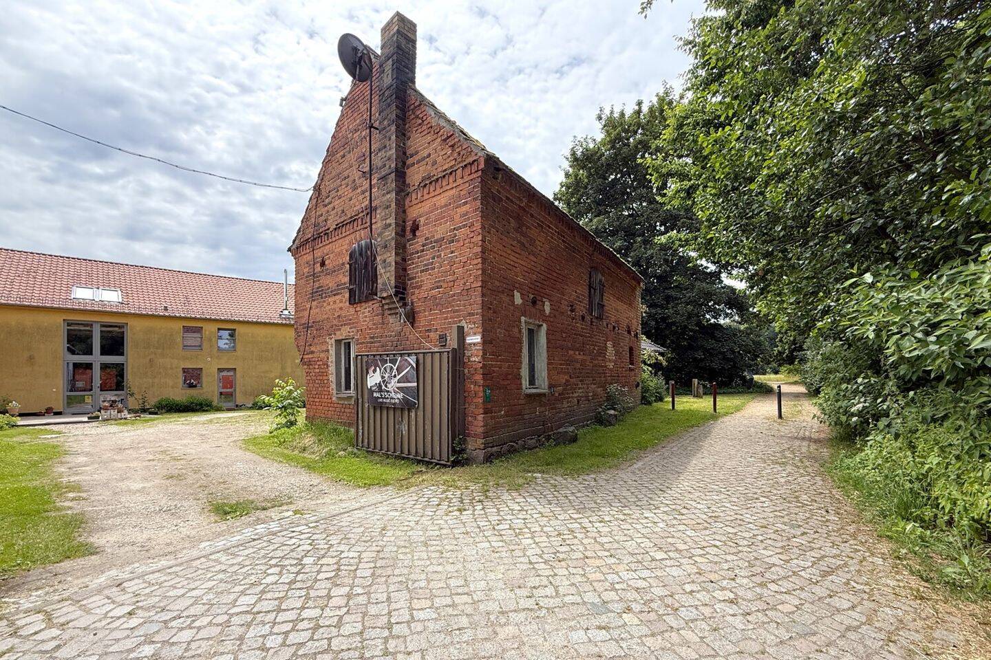 Kultur & Lebensqualität - Einzigartiges Anwesen direkt am Schlosspark – Wiesenburg/Mark – Vorschaubild 5