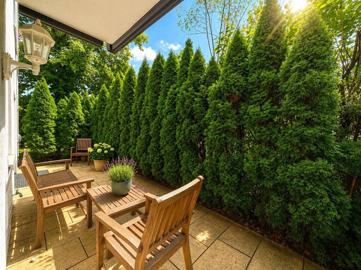 Wunderschöne neue Terrassen-Garten-Wohnung, nach Westen ausgerichtet und mit Einbauküche in Moosach – München – Vorschaubild 2