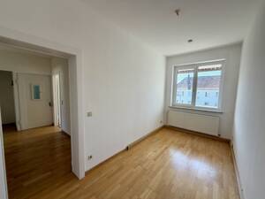 Wunderschöne, strahlend helle 3-Zimmer Wohnung mit Loggia in Groß Buchholz – 30655 Hannover – Vorschaubild 3
