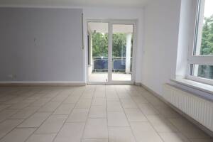 Zentral gelegene 3-Zimmer Wohnung, in Schloss-Neuhaus 1-OG mit Balkon, Bezugsfrei ab 1.10.2026 – 33104 Paderborn – Vorschaubild 3