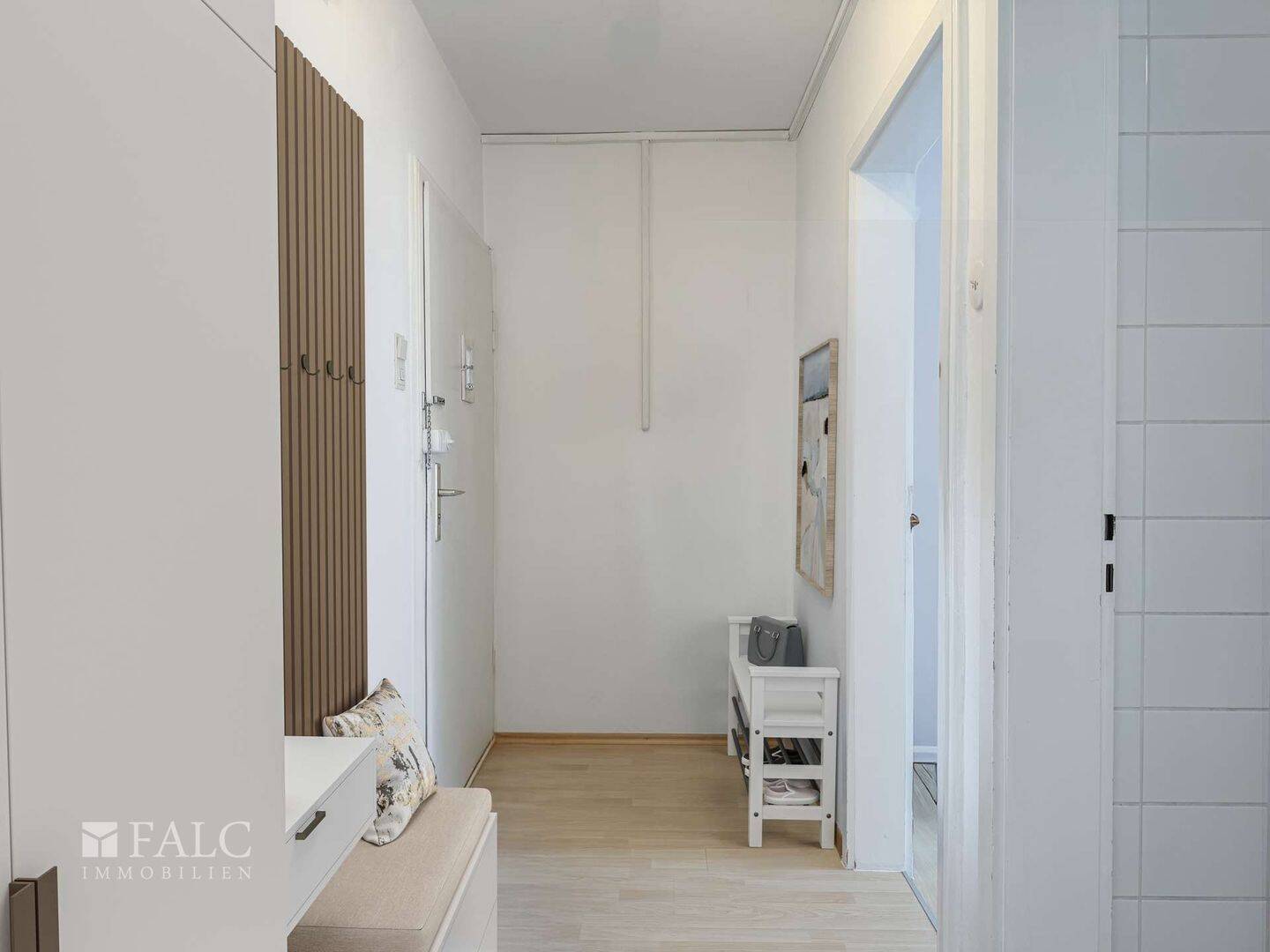 Stadtleben genießen: 2-Zimmerwohnung mit Balkon in zentraler Lage – Augsburg – Vorschaubild 5