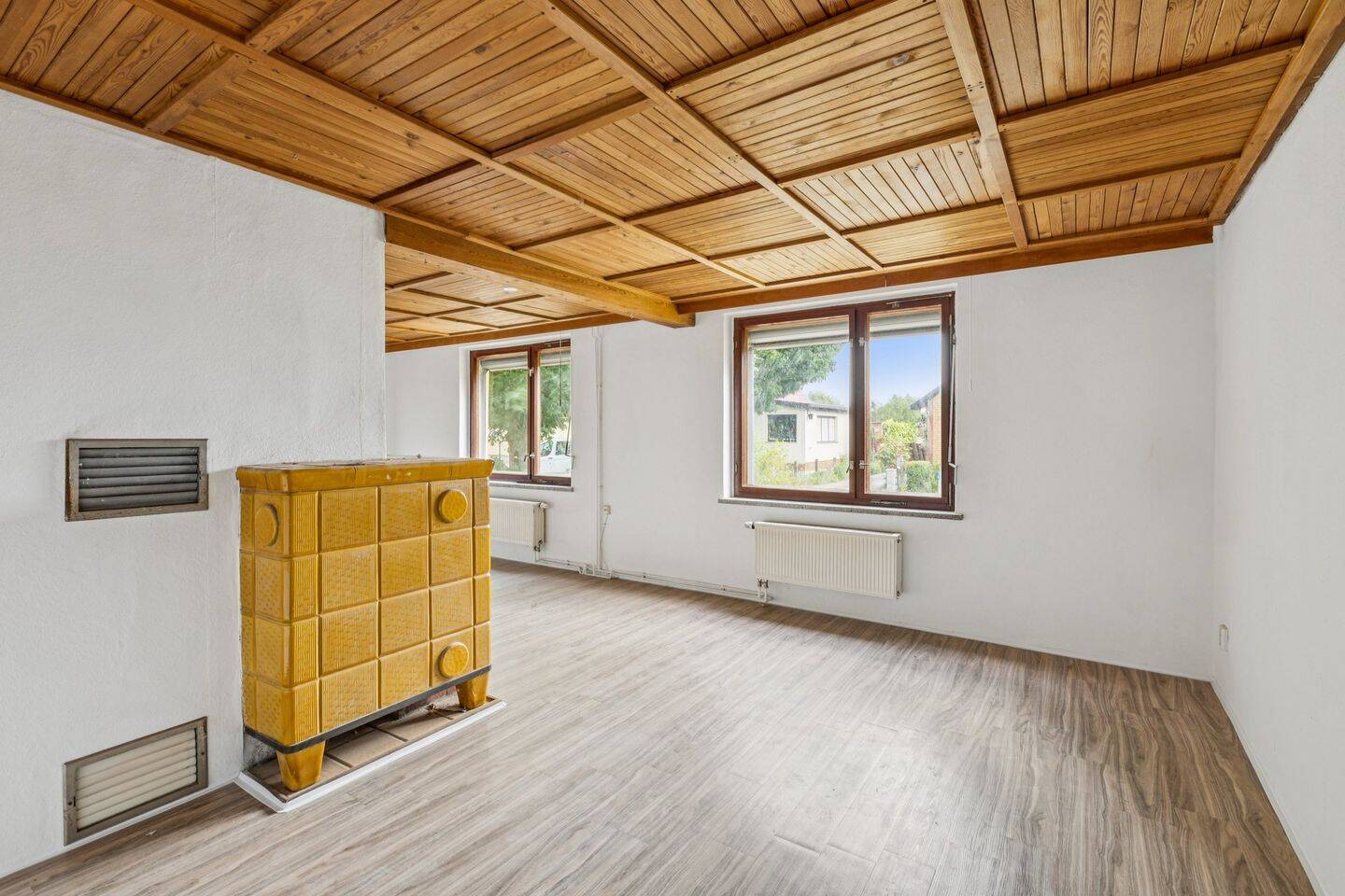 Saniertes Einfamilienhaus mit Garage auf großem Grundstück in Havelnähe – Premnitz – Vorschaubild 3