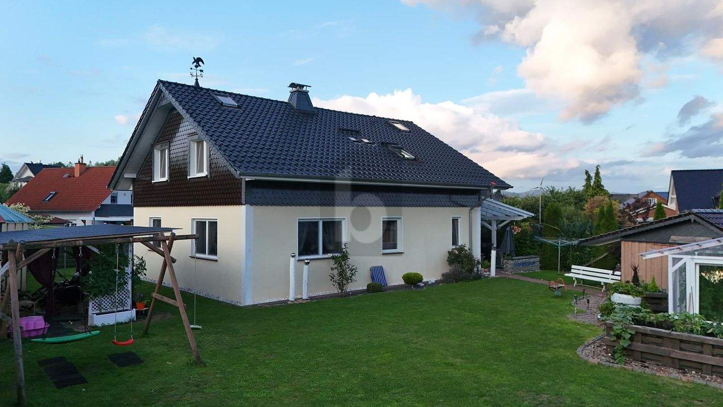 VIEL PLATZ. VIEL RUHE. VIEL LEBENSQUALITÄT. – Hattorf am Harz – Bild 1 von 5