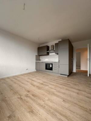 Sanierte 3,5 Zimmer Wohnung - WG geeignet - teilklimatisiert - Oldenburg Bloherfelde – 26129 Oldenburg – Vorschaubild 9