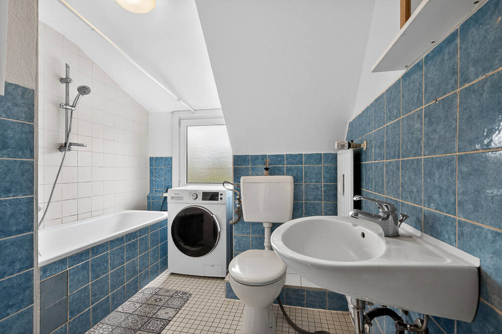Dachgeschosswohnung 2 Zimmer in zentraler Lage nähe EKZ Farmsen – Hamburg – Vorschaubild 8