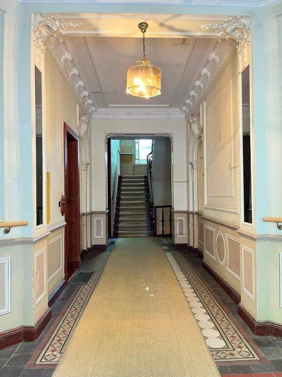 Stuckaltbauwohnung mit West-Loggia in Friedenau – Berlin – Vorschaubild 5