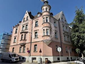 Historischer Altbaucharme in bester Innenstadtlage - Stilvolle 2,5-Zimmer-Wohnung!