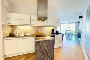 Strandnahe Eleganz: Premium-Apartment mit Sauna, Whirlpool & Wasserblick – 23570 Lübeck – Vorschaubild 8
