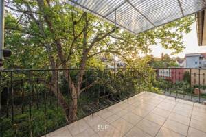 ZWEIFAMILIENHAUS IN BESTLAGE - Im Grünen mit viel Potenzial und 835 m² Grundstück in Bieber – 63073 Offenbach am Main – Vorschaubild 8