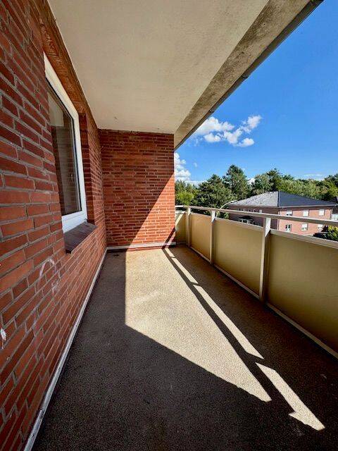 Familienfreundliche 4- Zimmerwohnung - sucht Sie ! – Itzehoe – Vorschaubild 2
